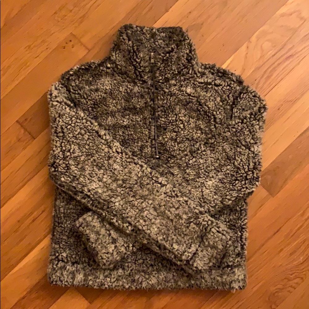 Fluffy Crewneck
